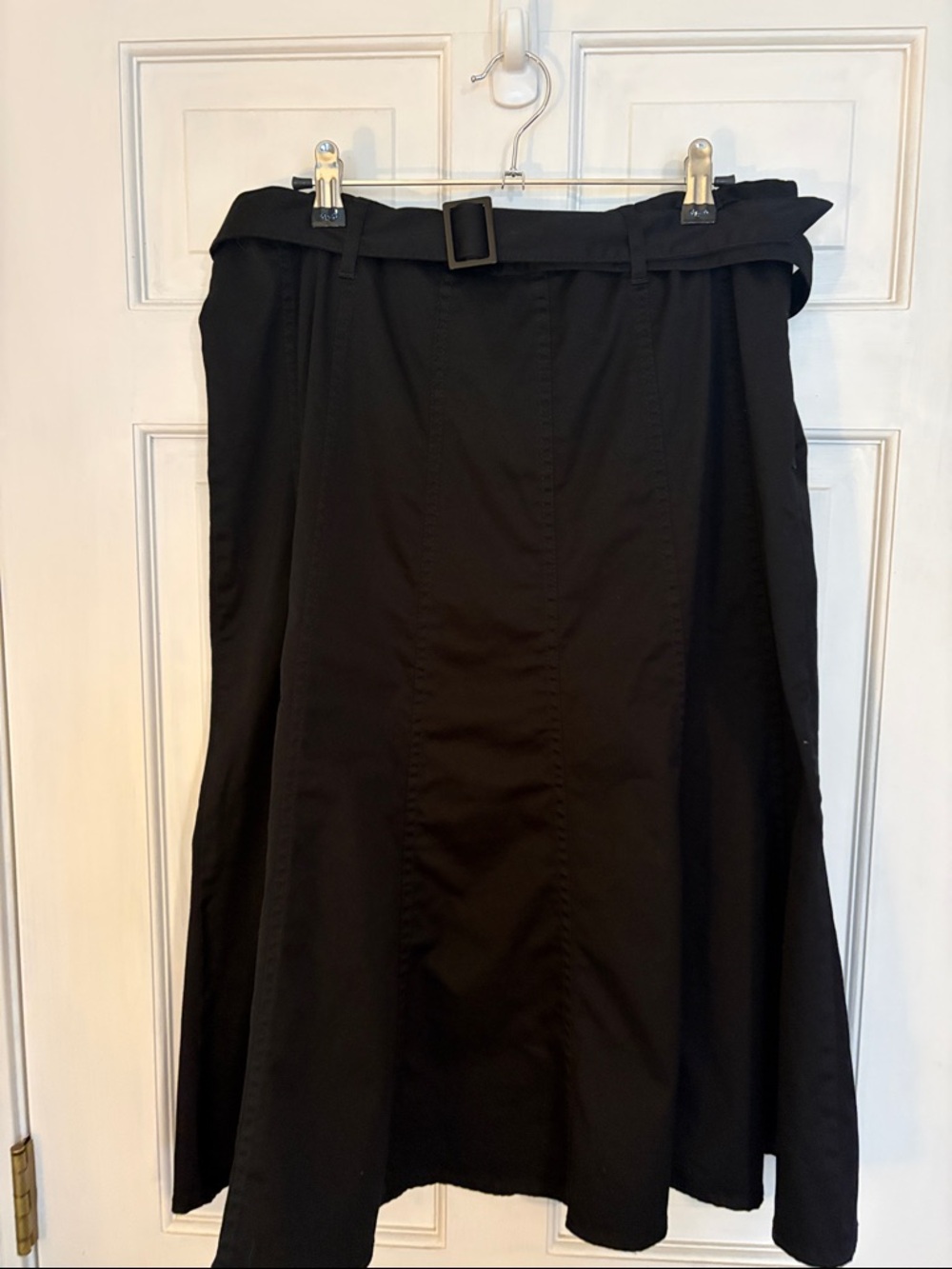 Charter club size 12 Black A-Line Skirt with Waist Belt in excellent condition